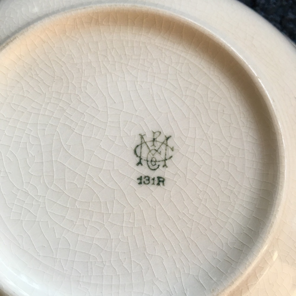 Vintage Dinner Bowls, Plate, and Salt and Pepper Shakers - Picture 6 of 14